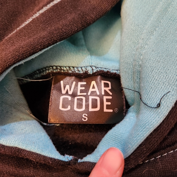 Las Vegas Hoodie - Picture 3 of 5